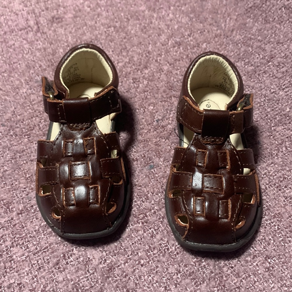 Boys shoes size 4 - Stride Rite Leather Sandals